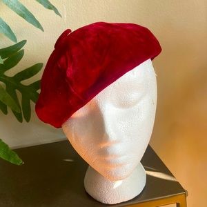 VINTAGE Red Velvet Beret